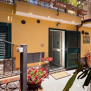 bb-giulia-taormina.sicilyhotelsitaly.net/